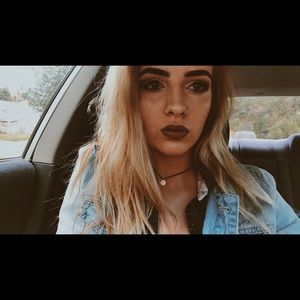 Meet your Posher, Taylor